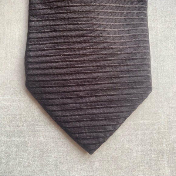 Emporio Armani Brown SOFT Silk Tie - Picture 3 of 5
